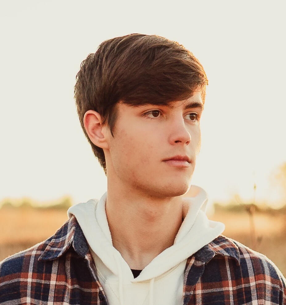 Barrett Gagne, Sound Recordist/Associate Producer